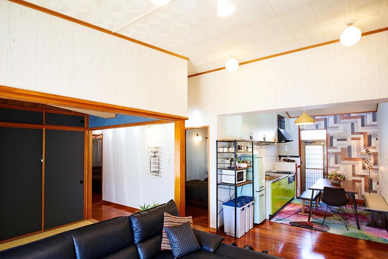 Вилла Terrace House Tsubokawa Наха Экстерьер фото